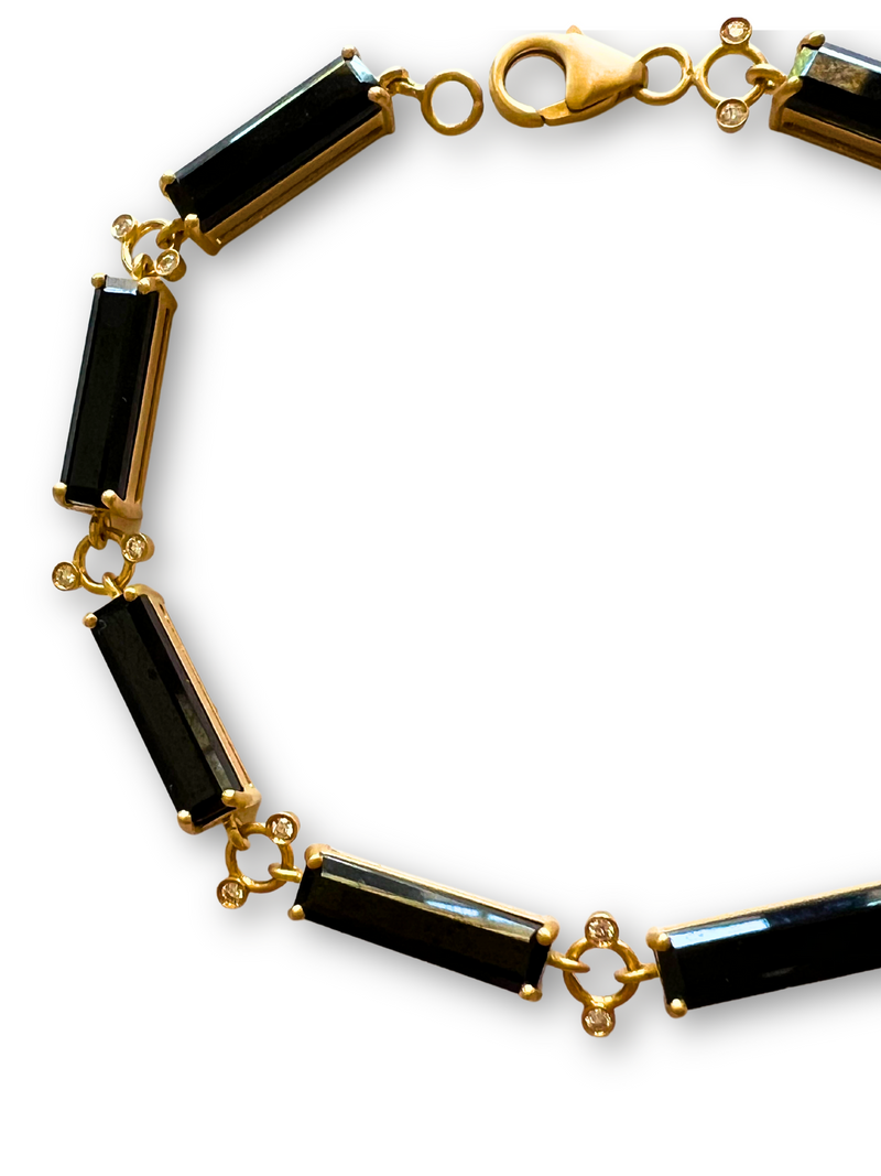 Emerald Shape Black spinel (23.63c) & Gold (11.65g) w/ Brilliant Cut Diamond (.35c) Bracelet #2909-Bracelets-Gretchen Ventura